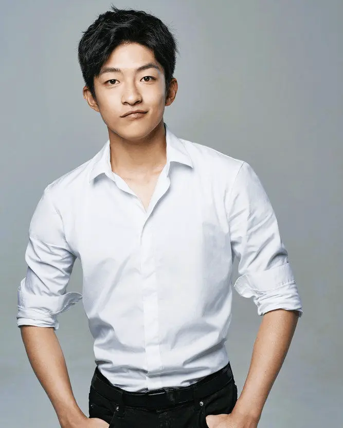 散户配资下载地址 《藏地情书》定档 2 月 14 日! 屈楚萧邱天主演，还原真实爱情长跑